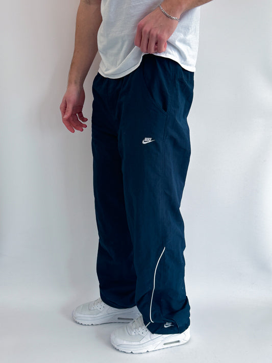 Nike Vintage Trackpants | M