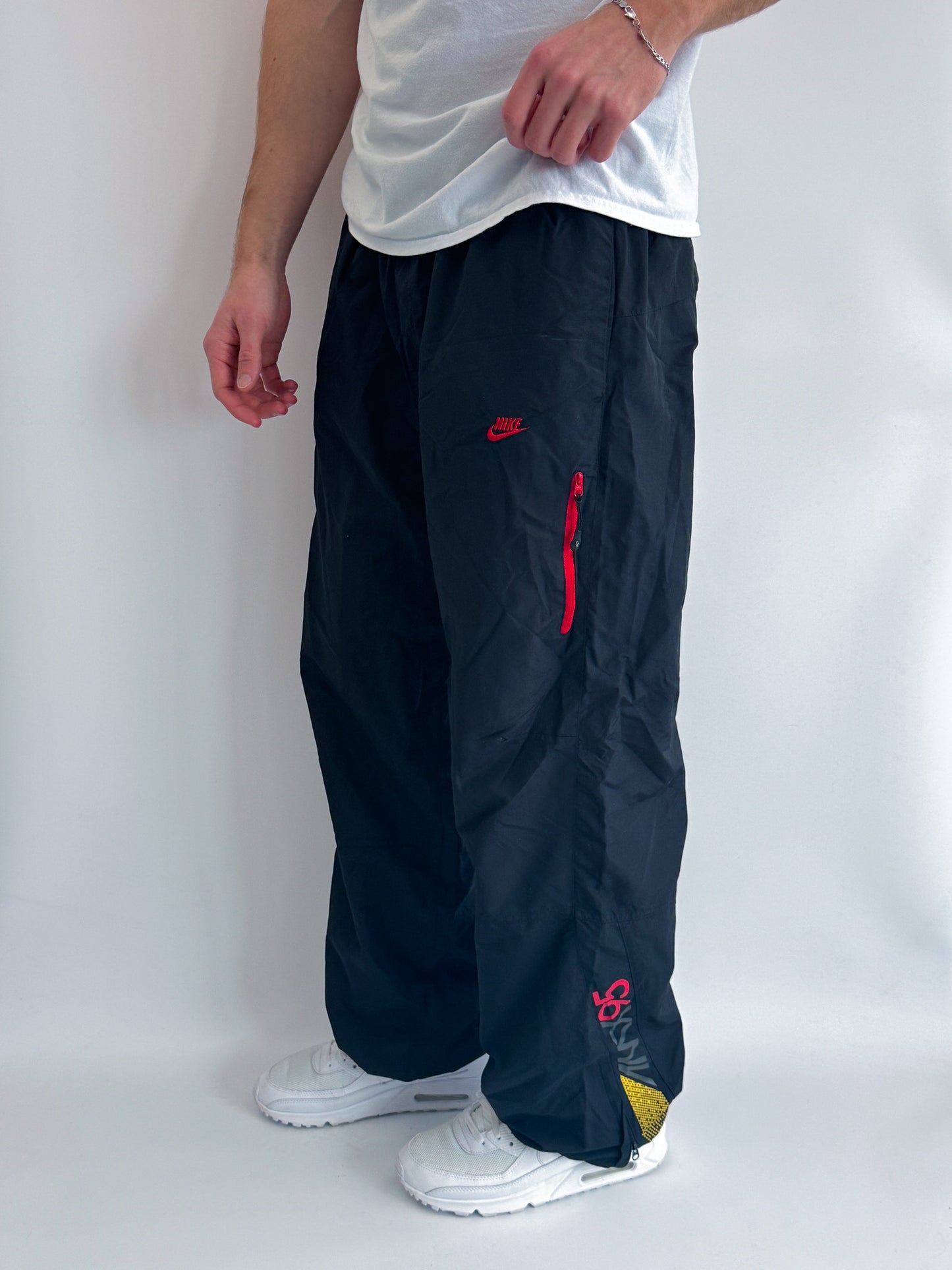 Nike *AIRMAX* Vintage Trackpants | XL