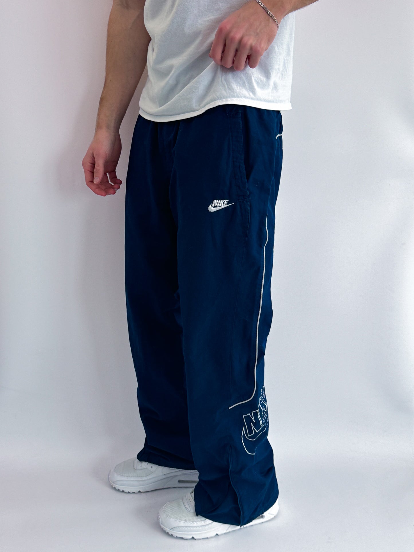 Nike Vintage Trackpants | M