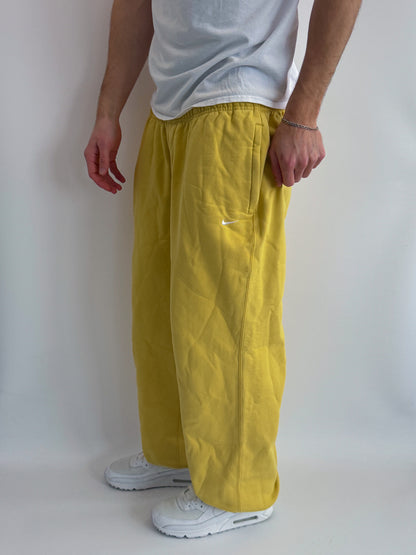 Nike Vintage Sweatpants | L