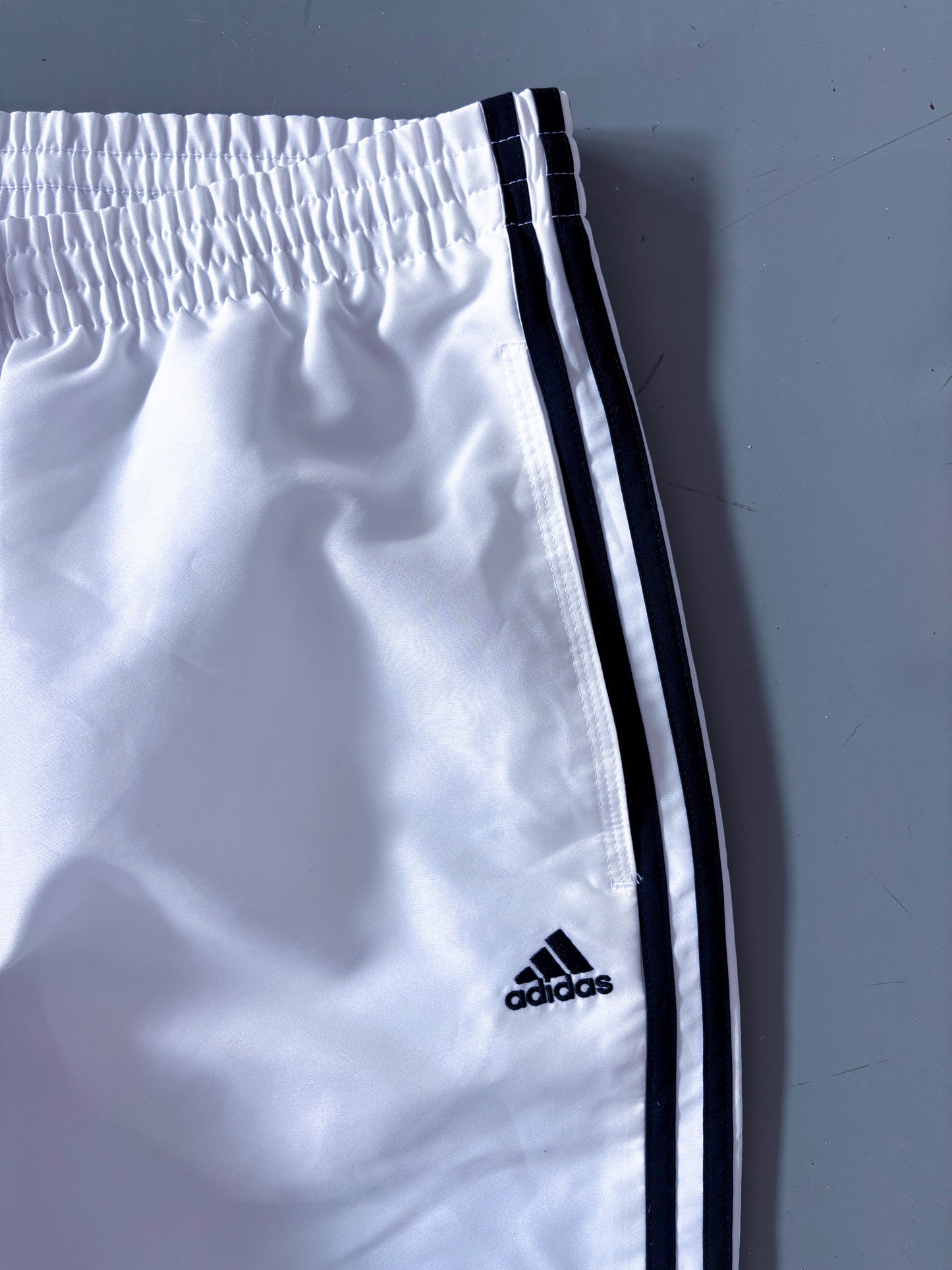 Adidas Vintage *Classic* Trackpants | L