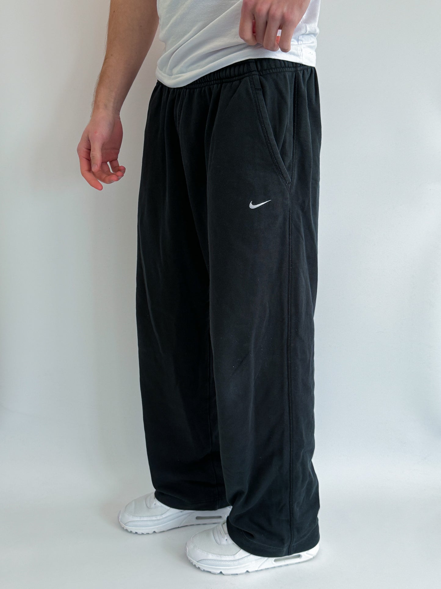 Nike Vintage Open Leg Sweatpants | M