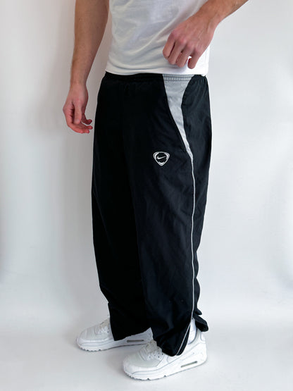 Nike Vintage Trackpants | S