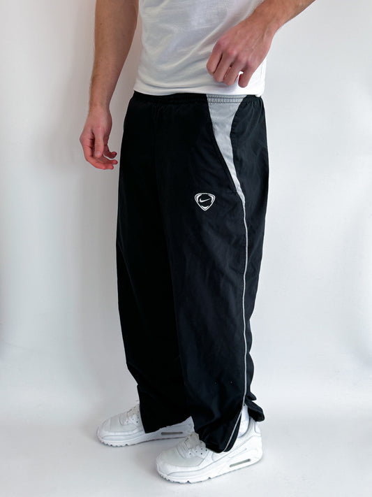 Nike Vintage Trackpants | S
