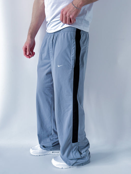 Nike Vintage Trackpants | L