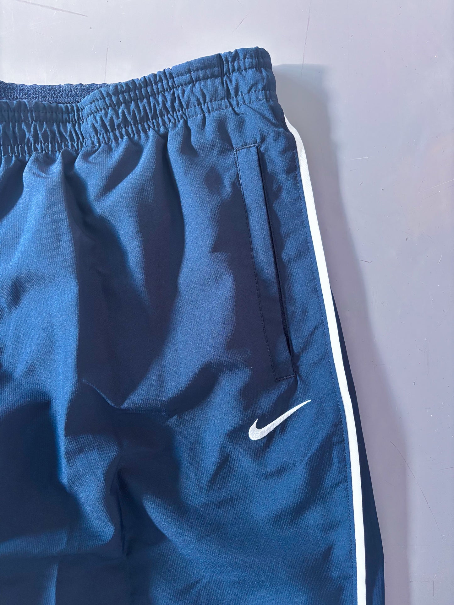 Nike Vintage Trackpants | L