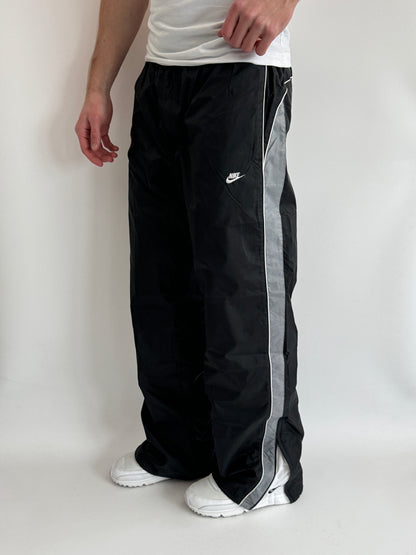 Nike Vintage *PREMIUM* Trackpants | XL