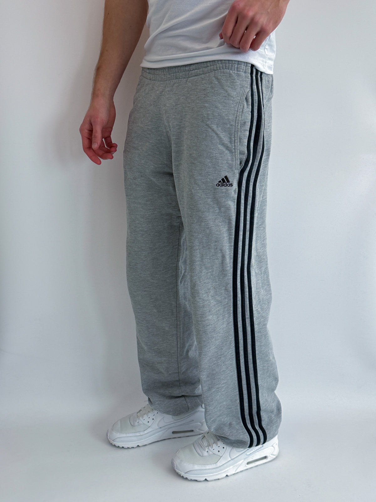 Adidas Vintage *Classic* Sweatpants | M