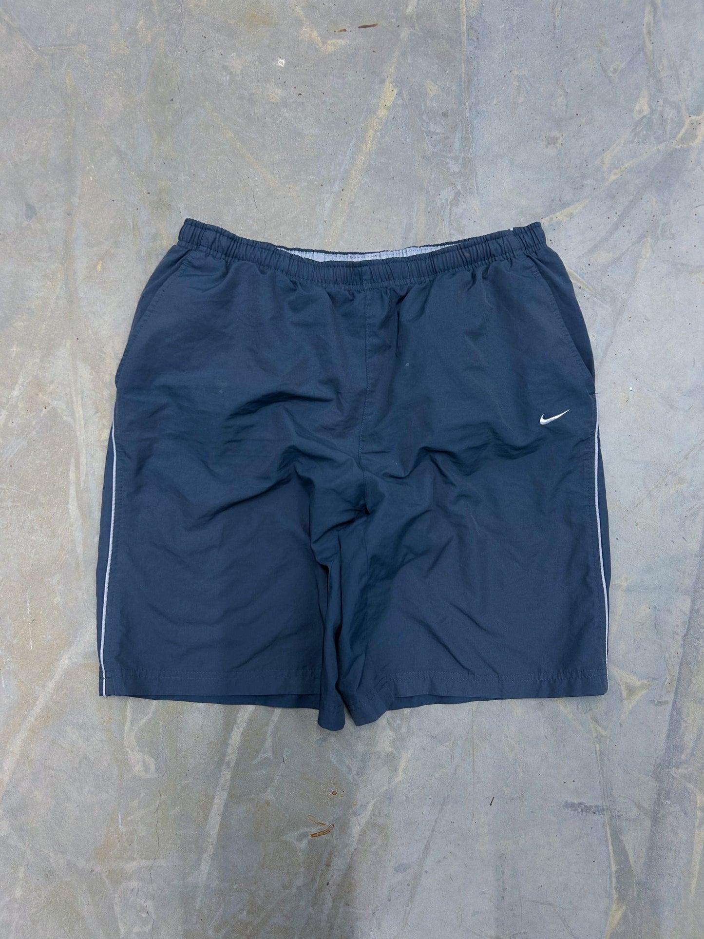 Nike Vintage Shorts | M;L