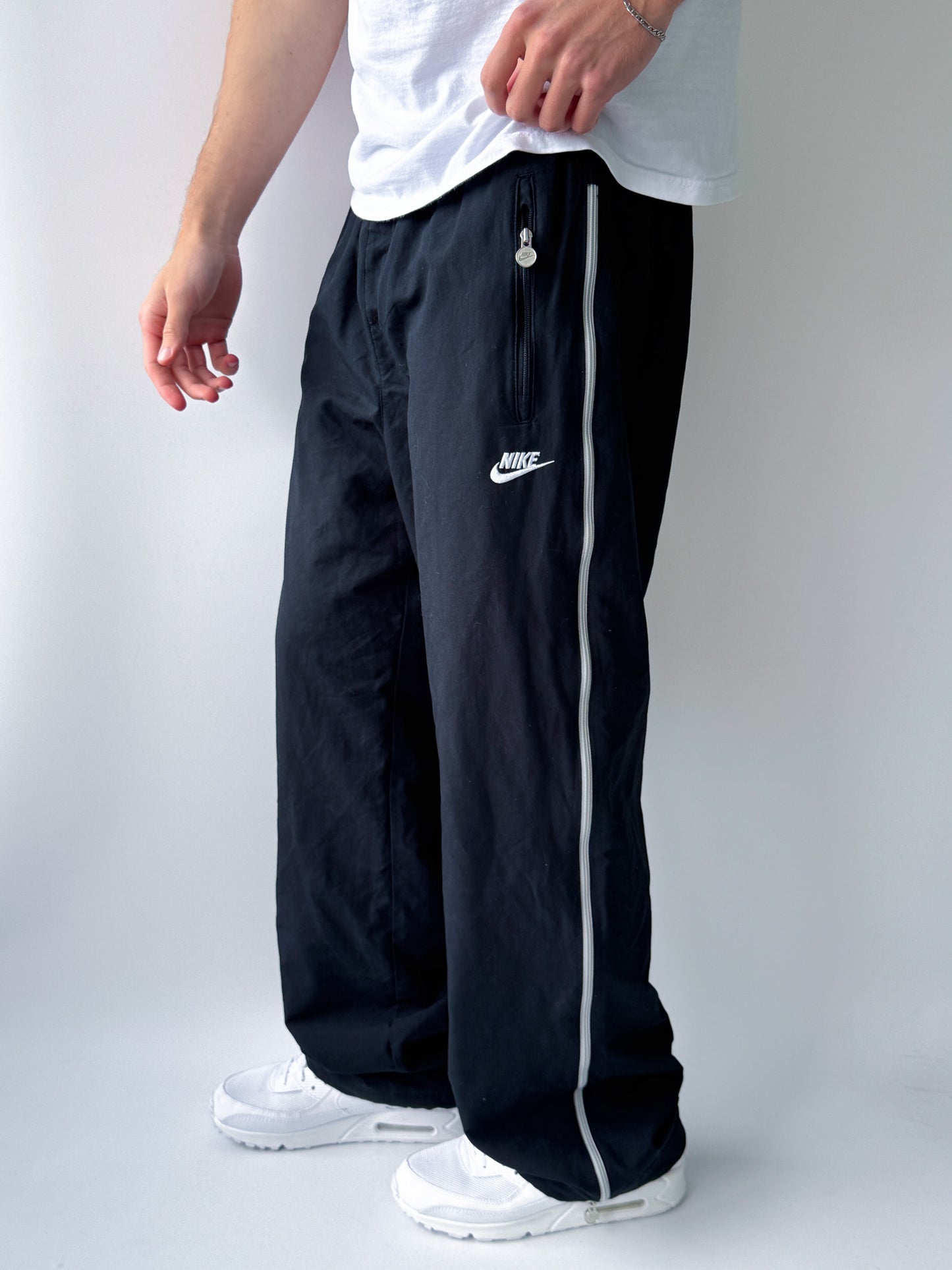 Nike Vintage Trackpants | L
