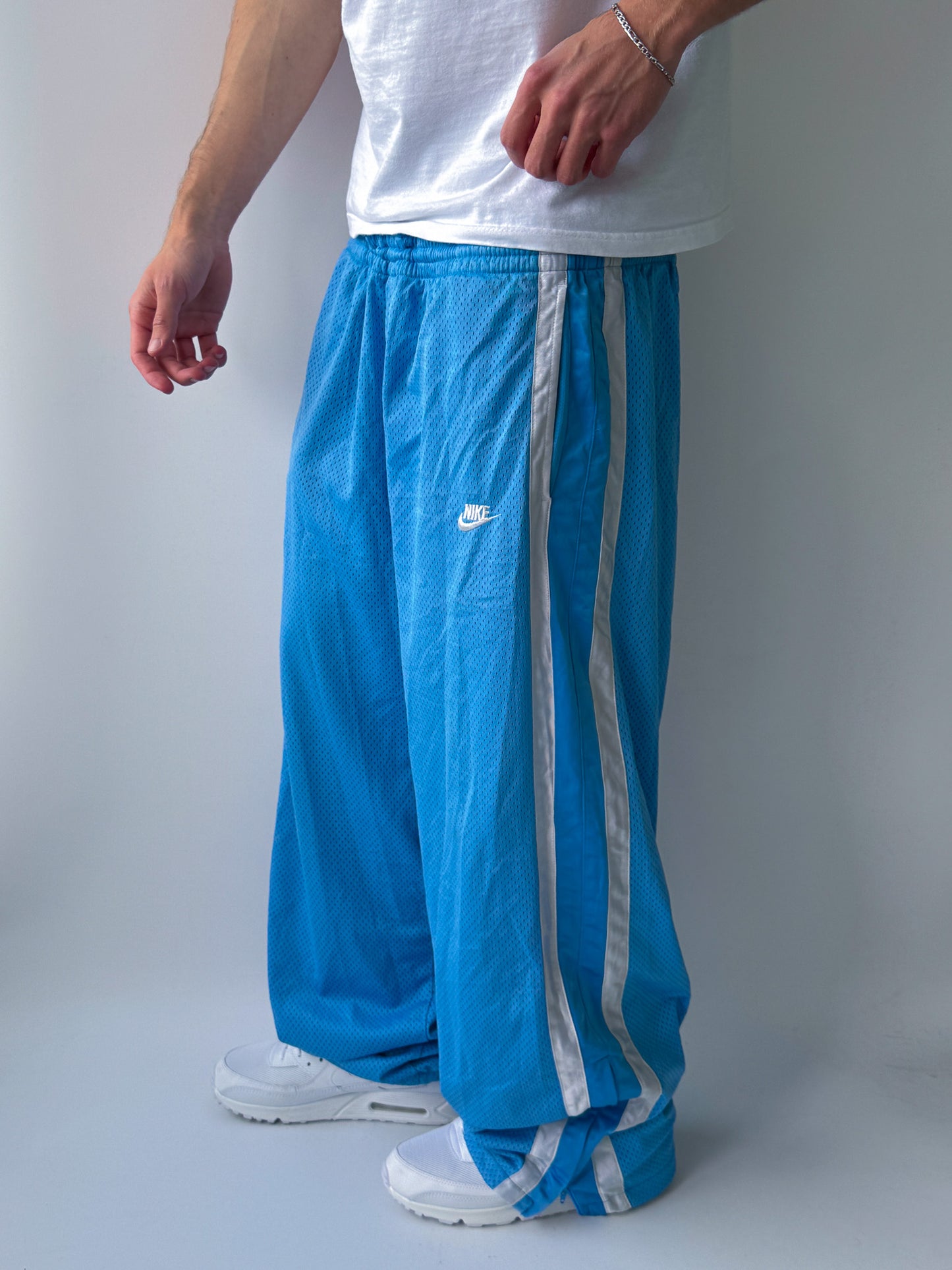 Nike Vintage Trackpants | L