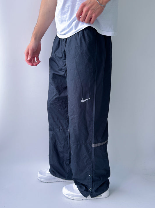 Nike Vintage Trackpants | L