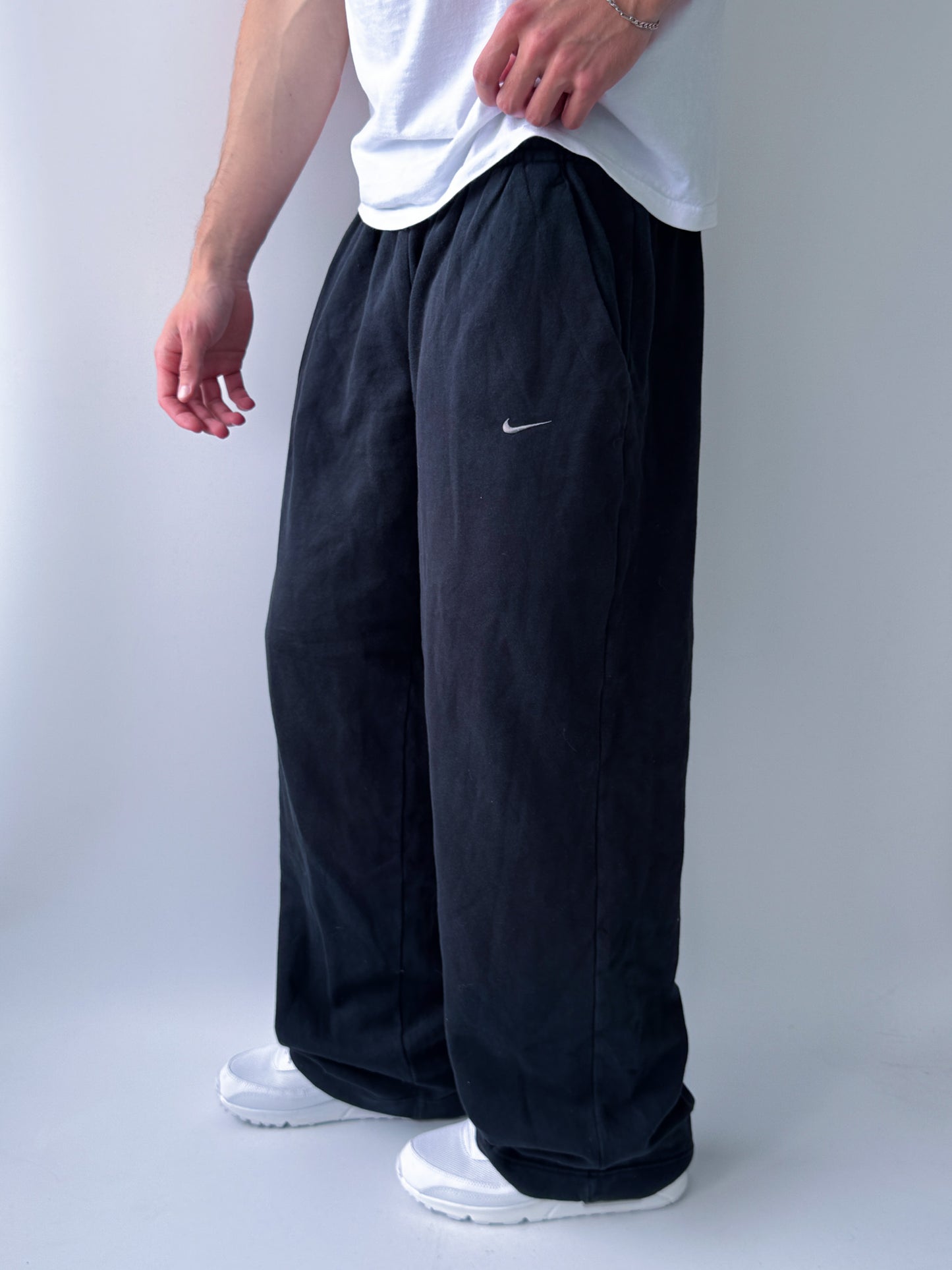 Nike Vintage Open Leg Sweatpants | L