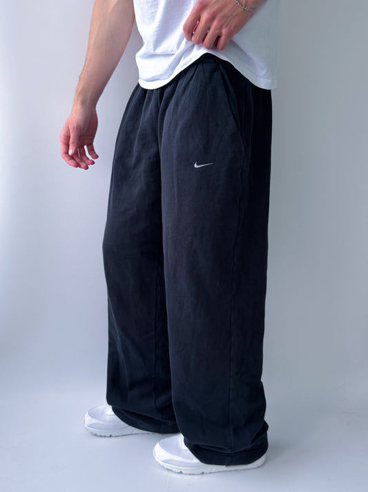 Nike Vintage Open Leg Sweatpants | L