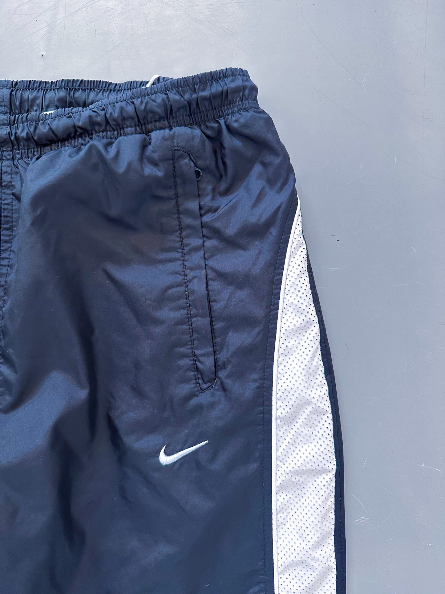 Nike Vintage *PREMIUM* Trackpants | M