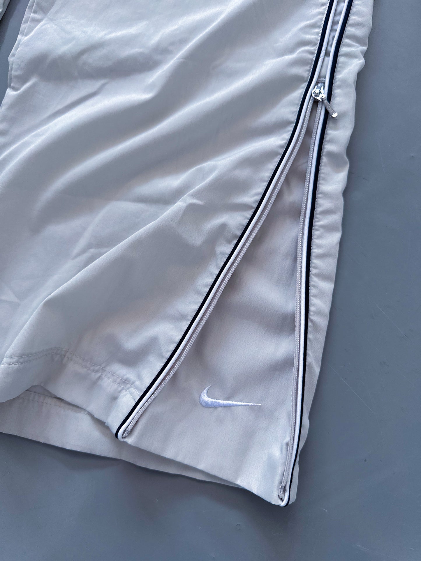 Nike Vintage *PREMIUM* Trackpants | M