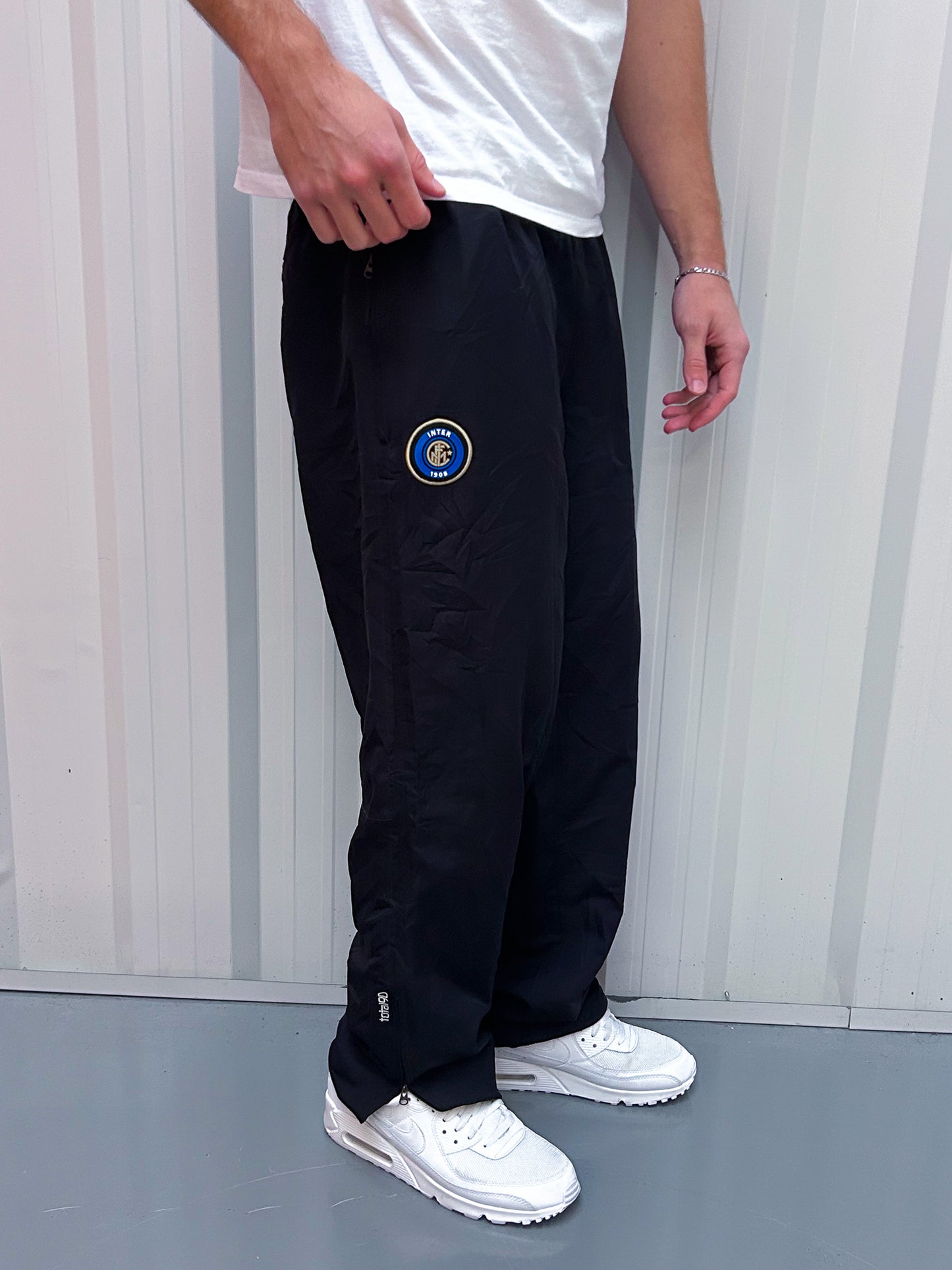 Nike x Inter Milan *PREMIUM* Vintage Trackpants | L