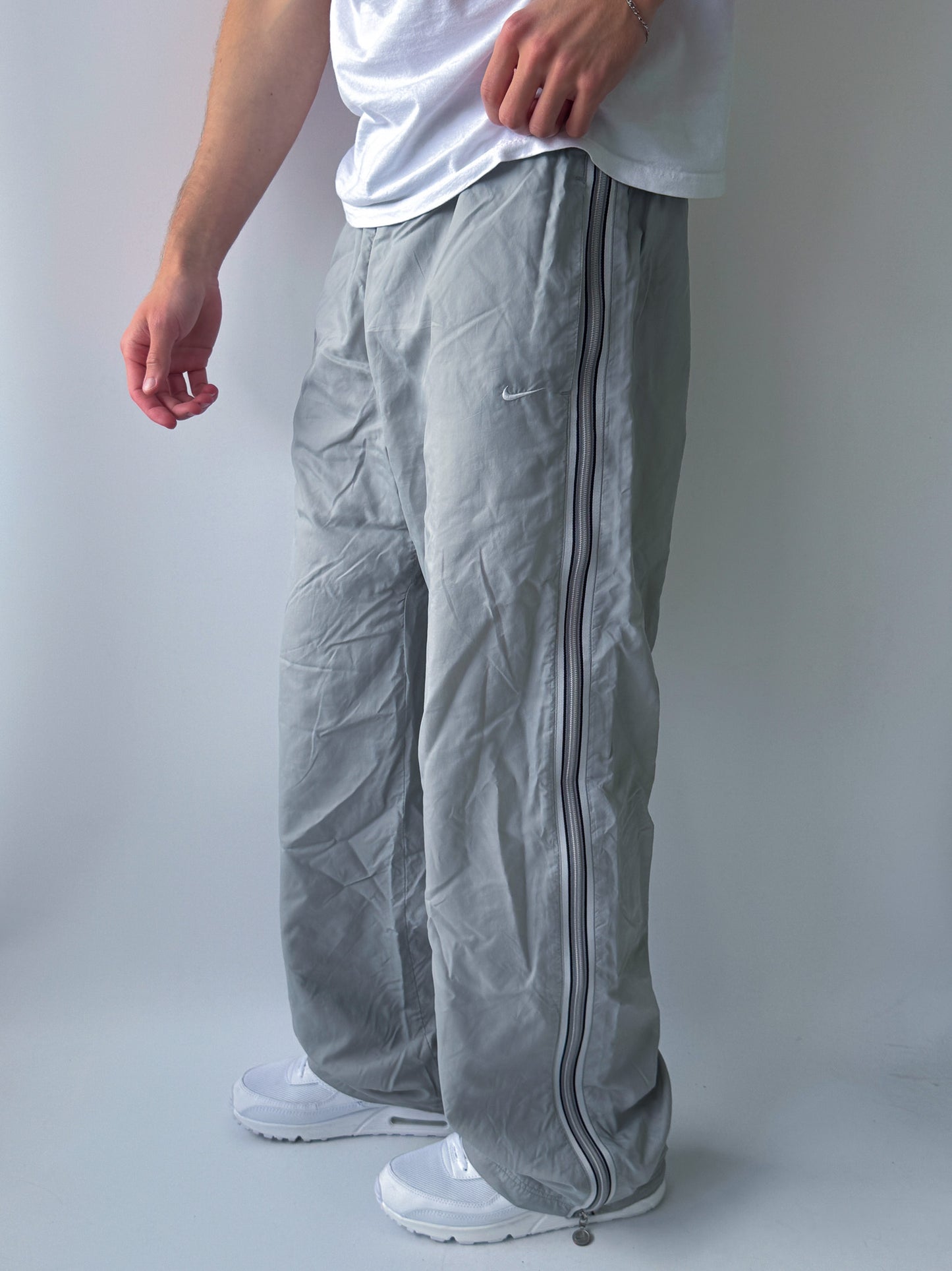Nike Vintage Trackpants | L
