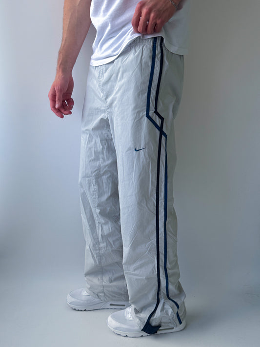 Nike Vintage *PREMIUM* Trackpants | M