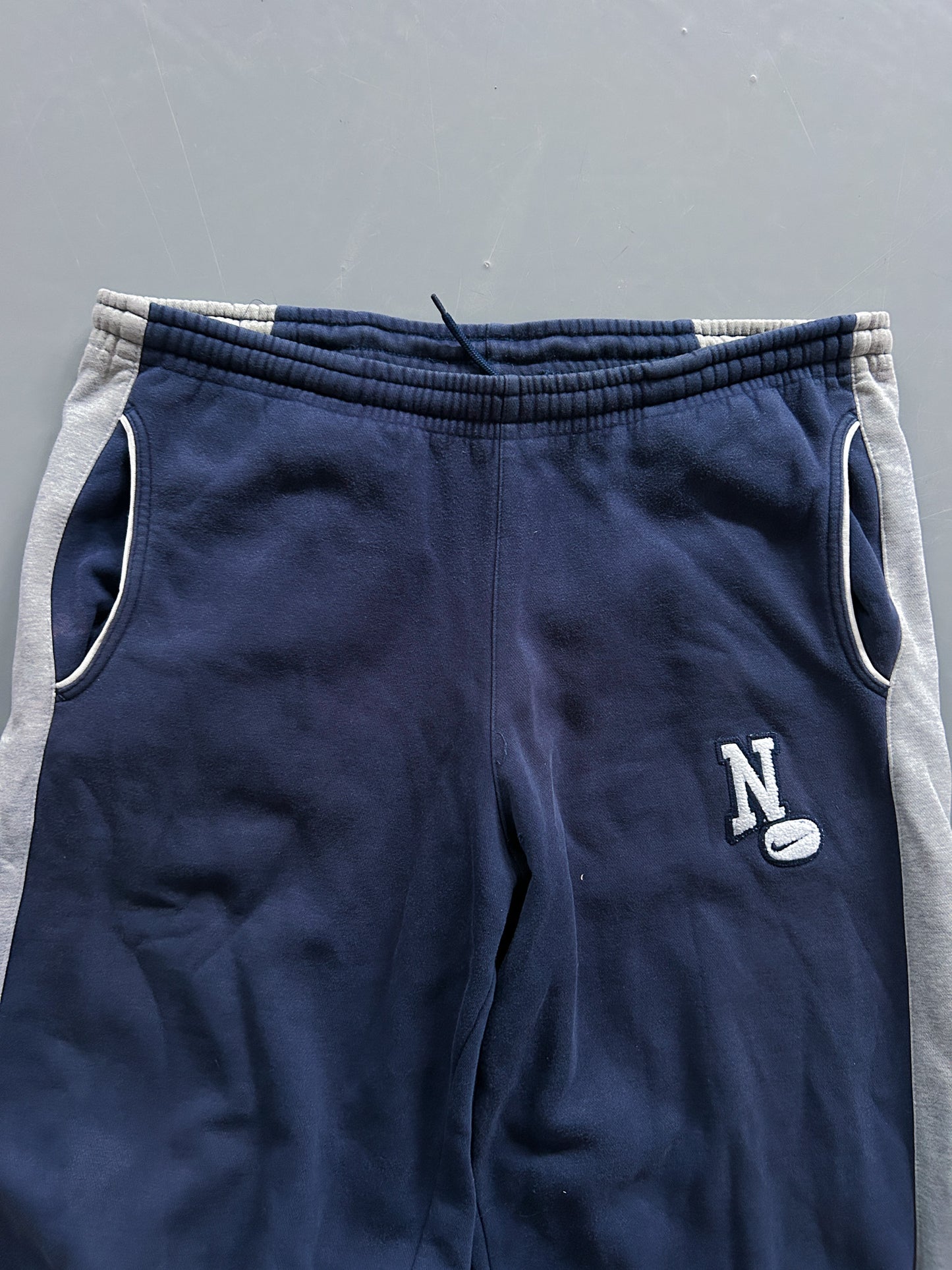Nike Vintage Open Leg Sweatpants / Jogger | M