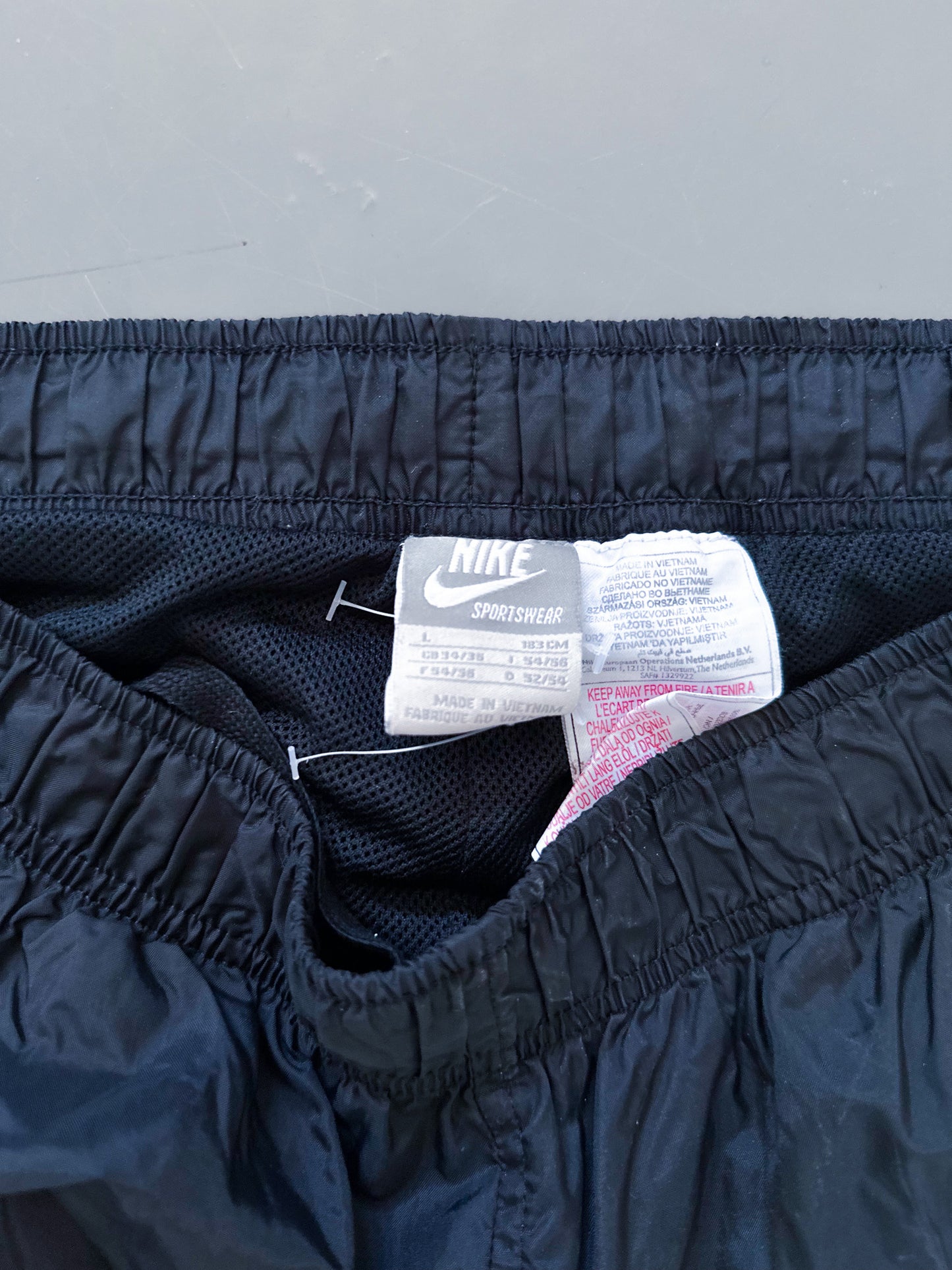 Nike Vintage *PREMIUM* Trackpants | L
