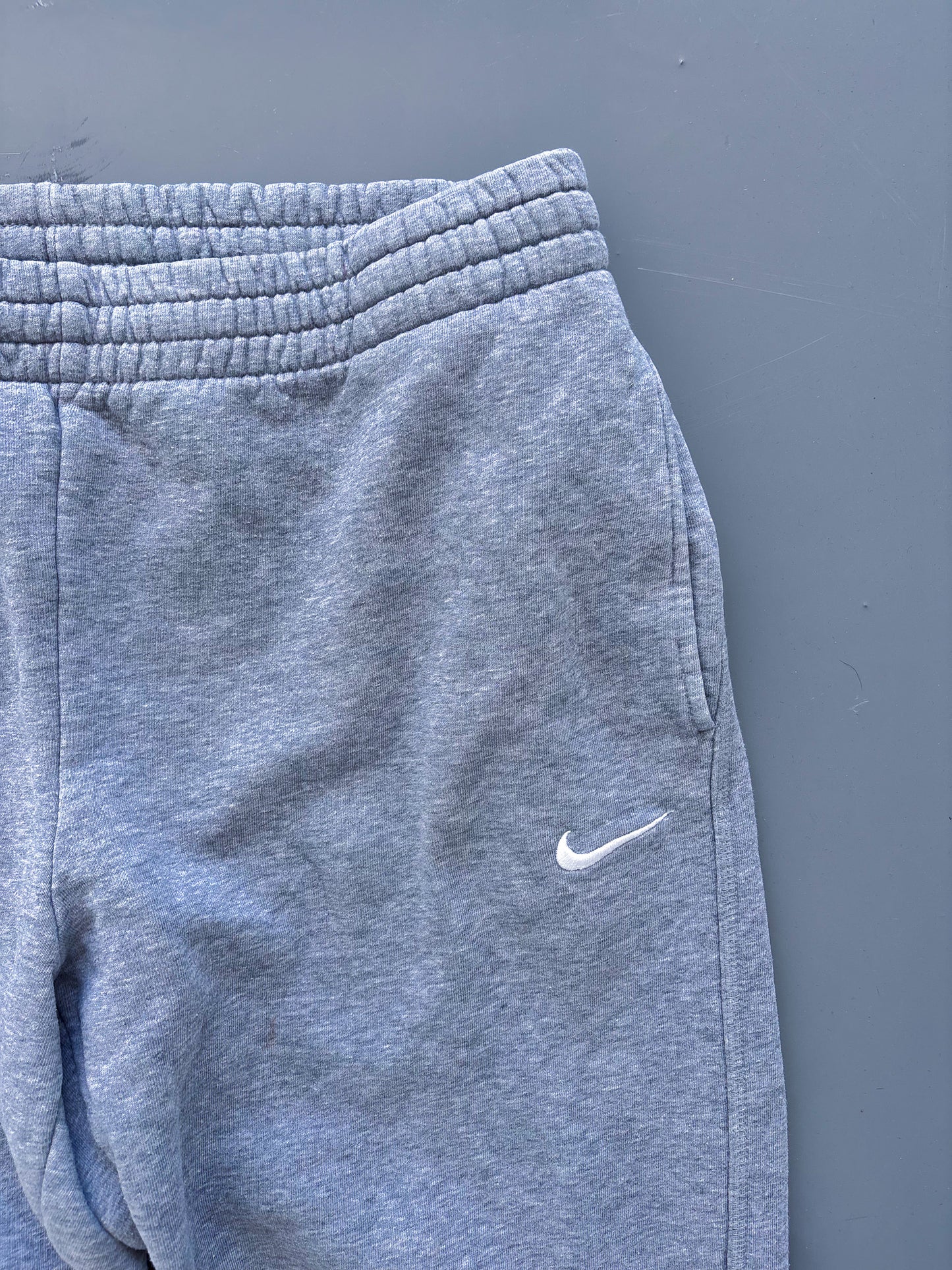 Nike Vintage Sweatpants | L