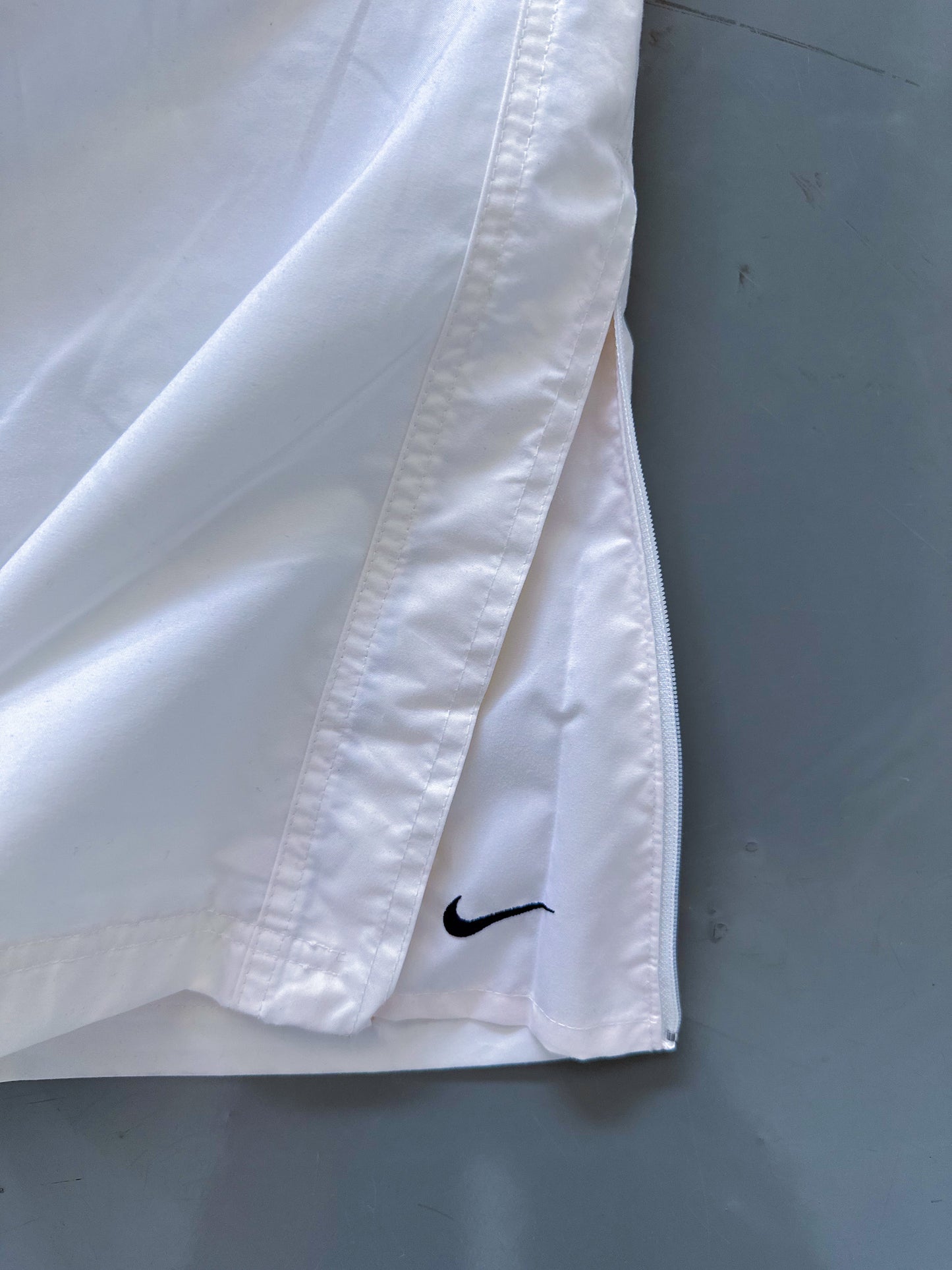 Nike Vintage *PREMIUM* Trackpants | M