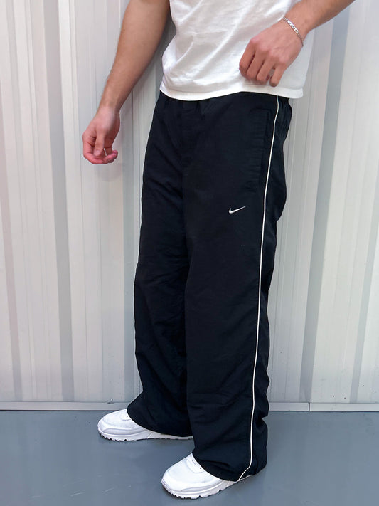 Nike Vintage Trackpants | L