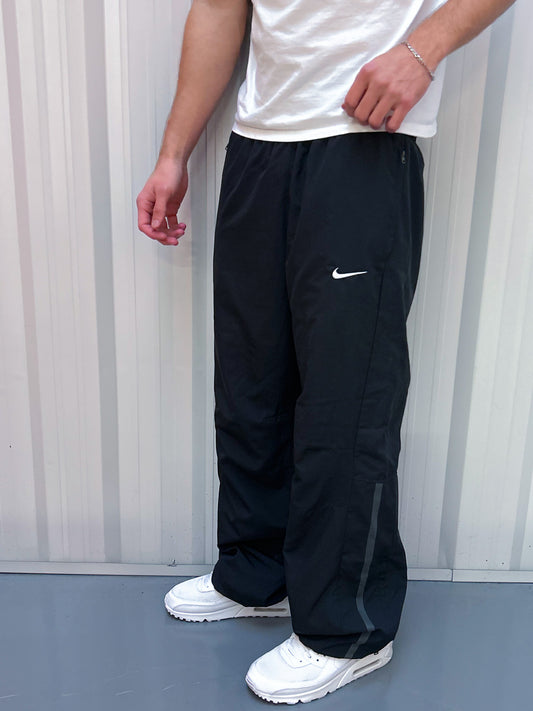 Nike Vintage Trackpants | L