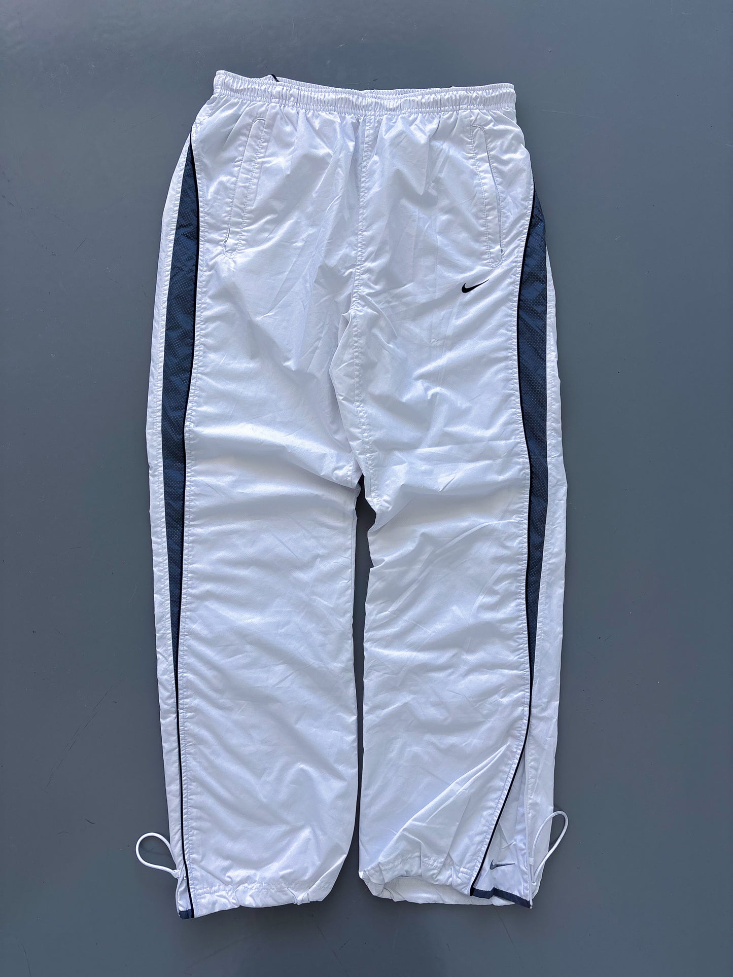 Nike Vintage *PREMIUM* Trackpants | L