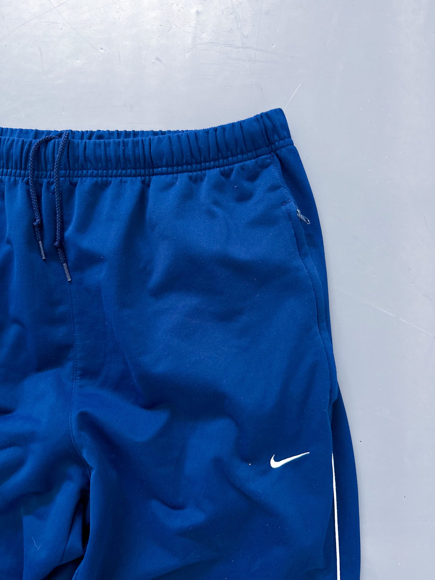 Nike Vintage Trackpants | L
