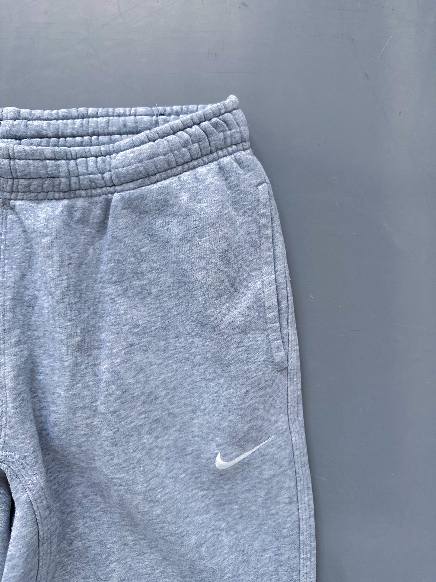 Nike Vintage Sweatpants | M