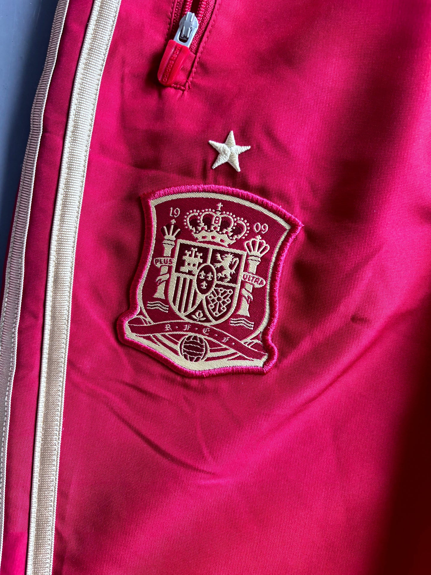Adidas x Spanien Tracksuit NEU L