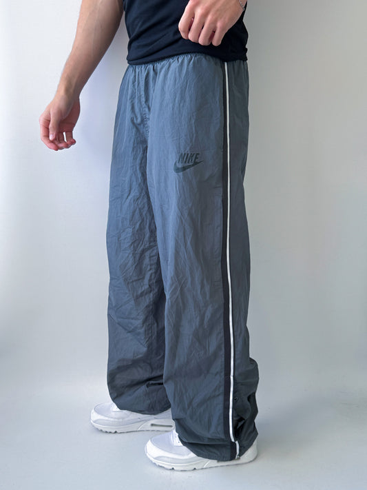 Nike Vintage Trackpants | M