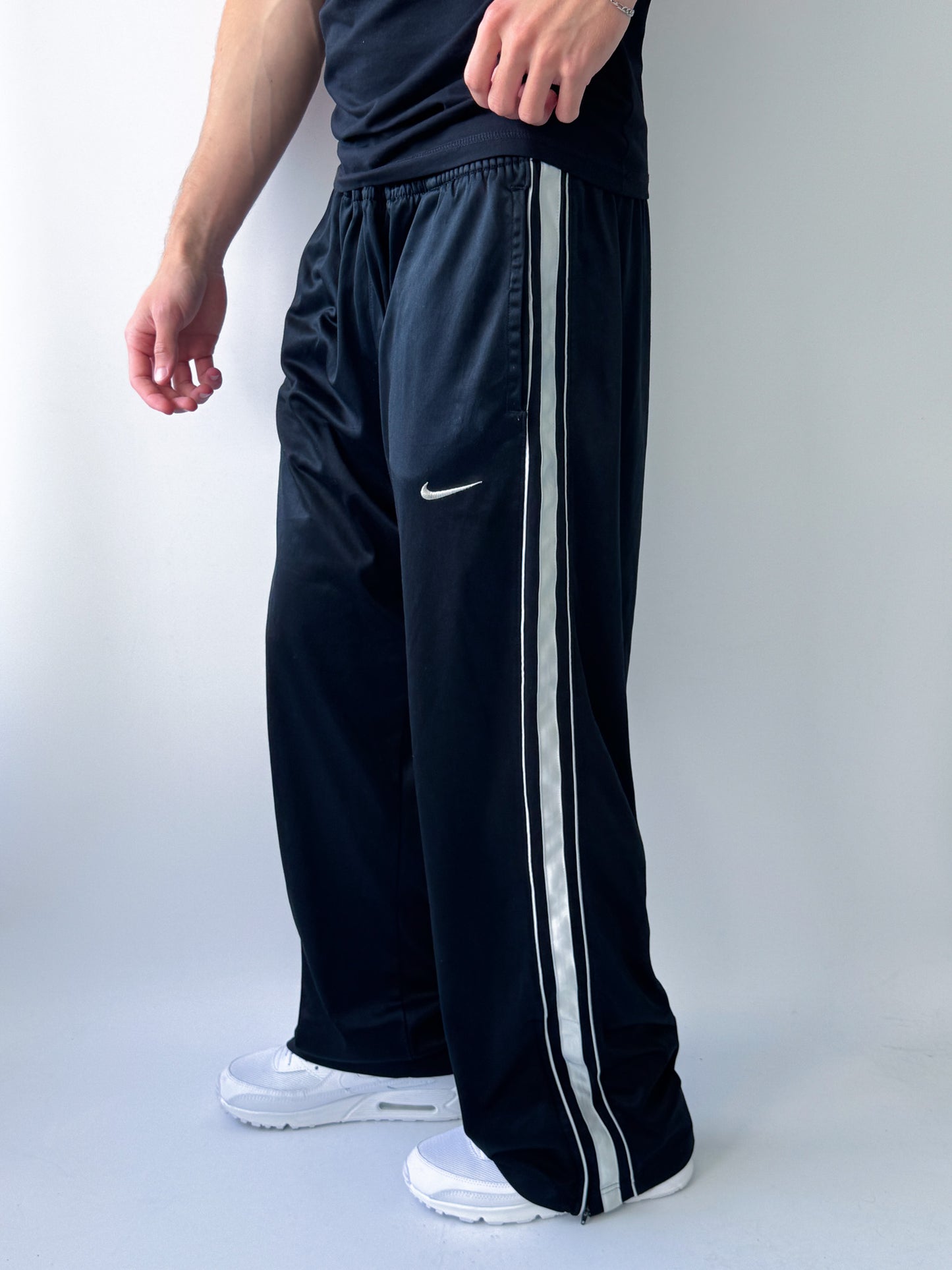 Nike Vintage Trackpants | L