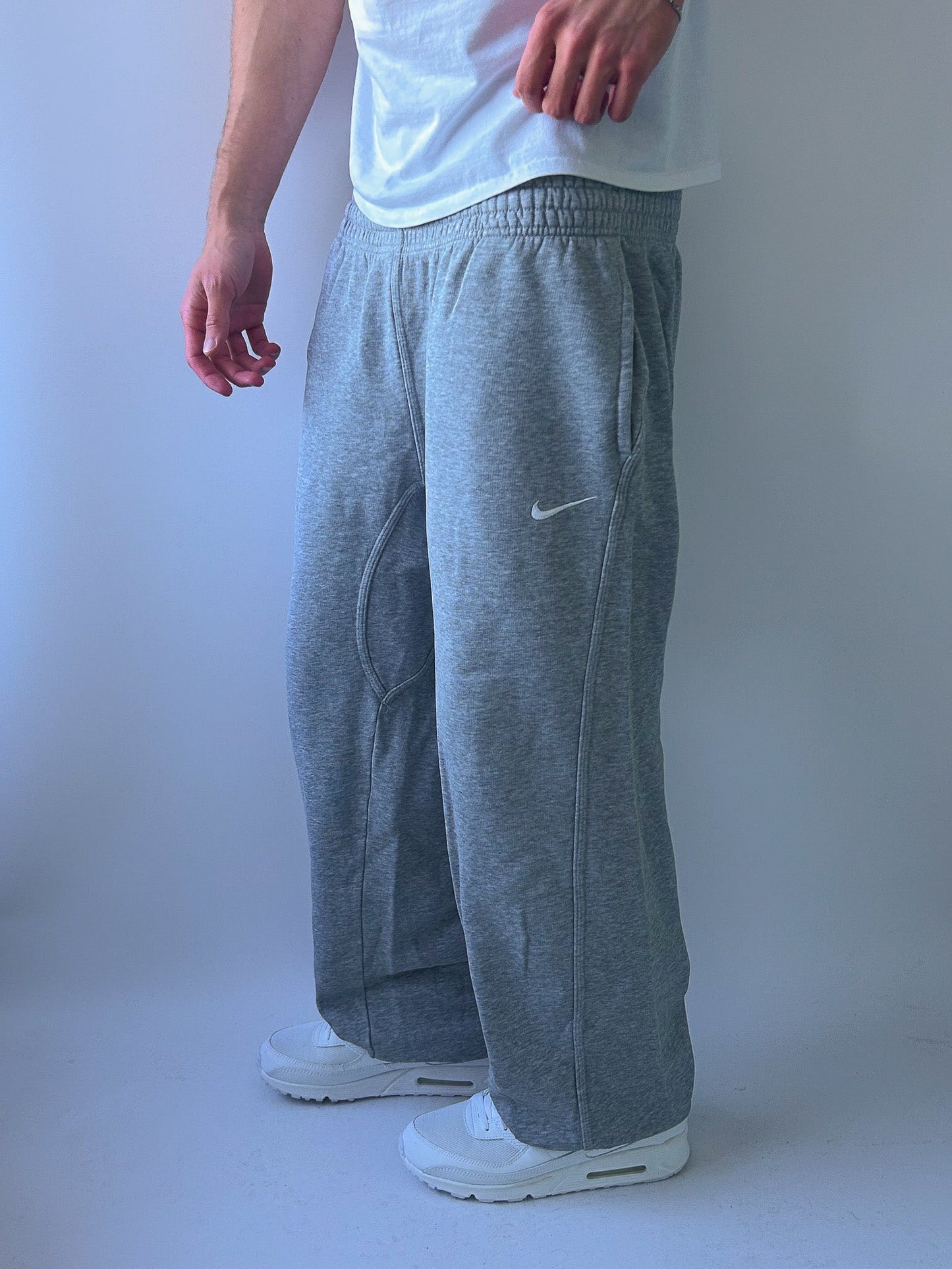 Nike Vintage Sweatpants | XS