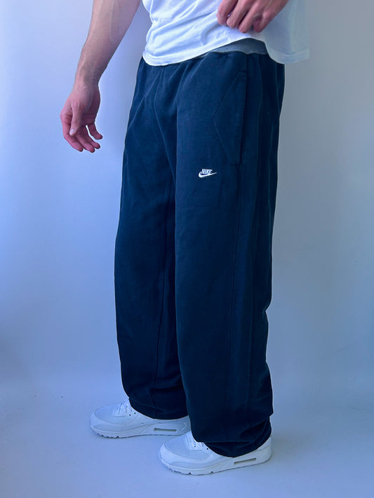 Nike Vintage Sweatpants | L