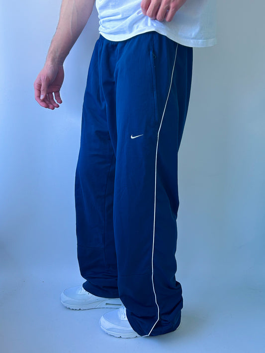 Nike Vintage Trackpants | XL