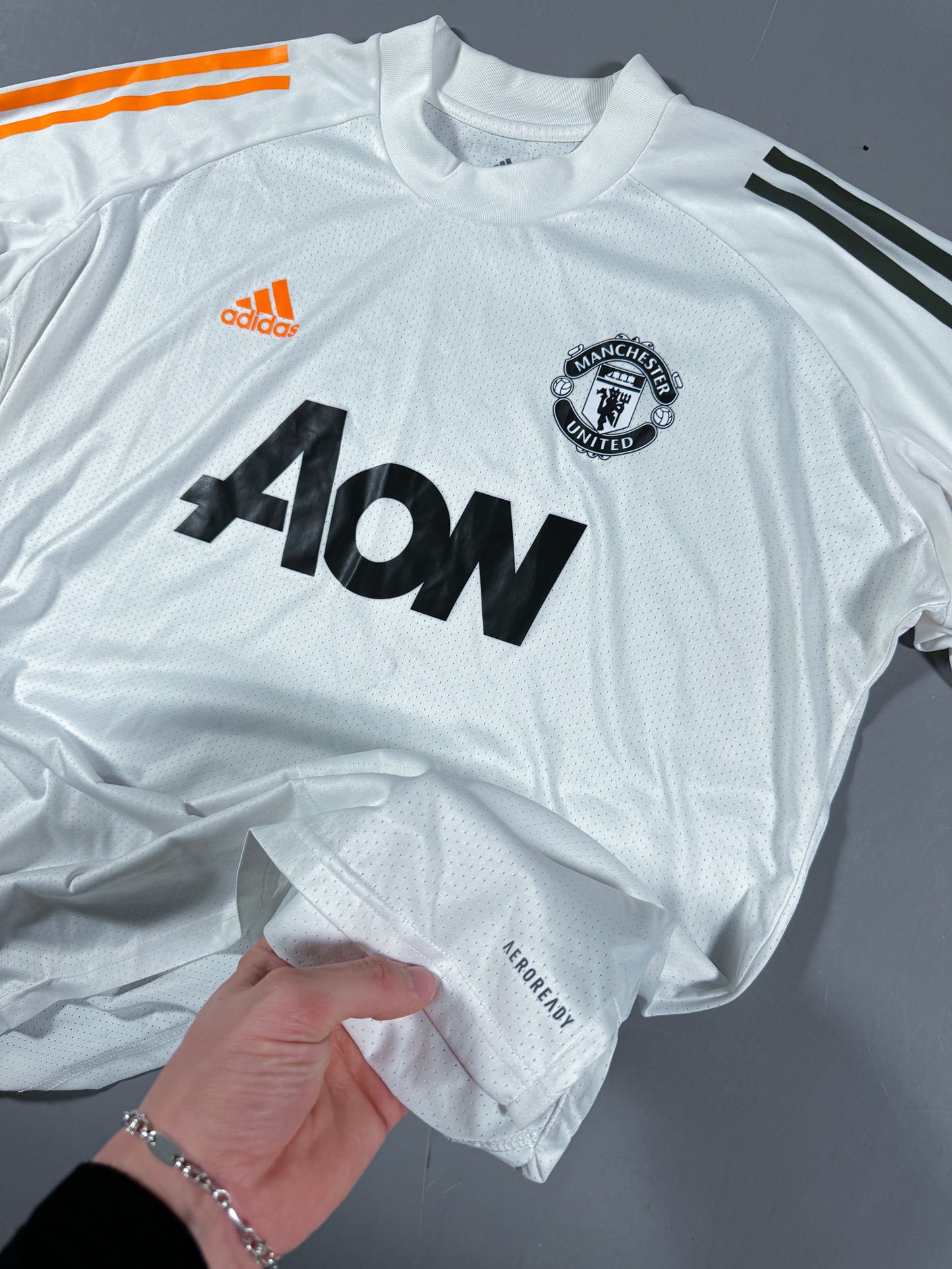 Adidas x ManU Vintage Jersey | L