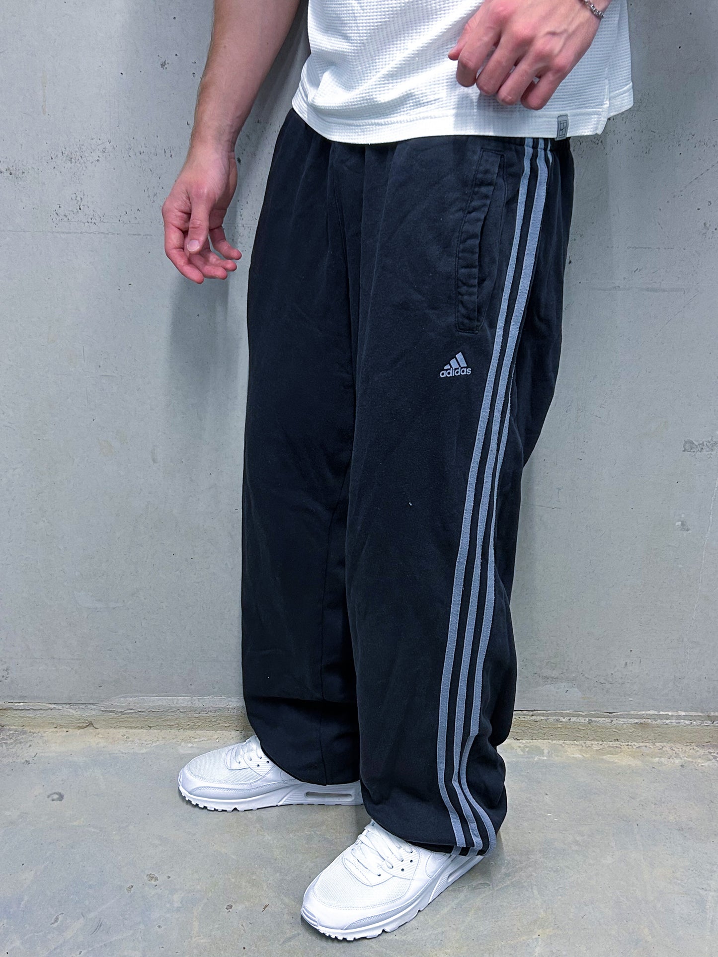 Adidas Vintage Sweatpants | XL