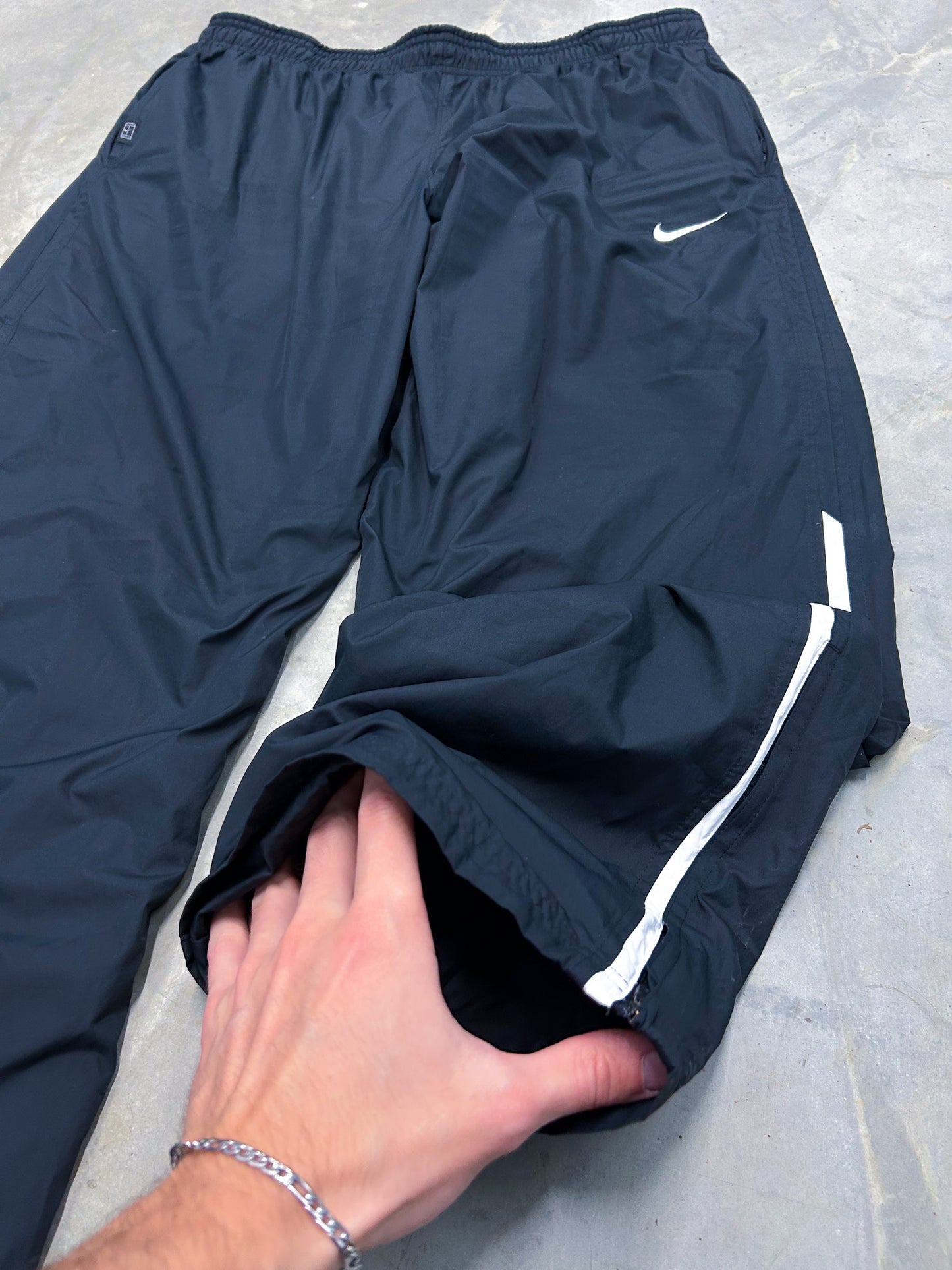 Nike Vintage Trackpants | L