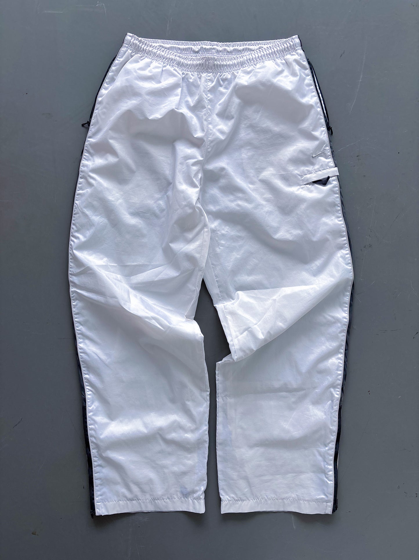 Nike Vintage Trackpants | L