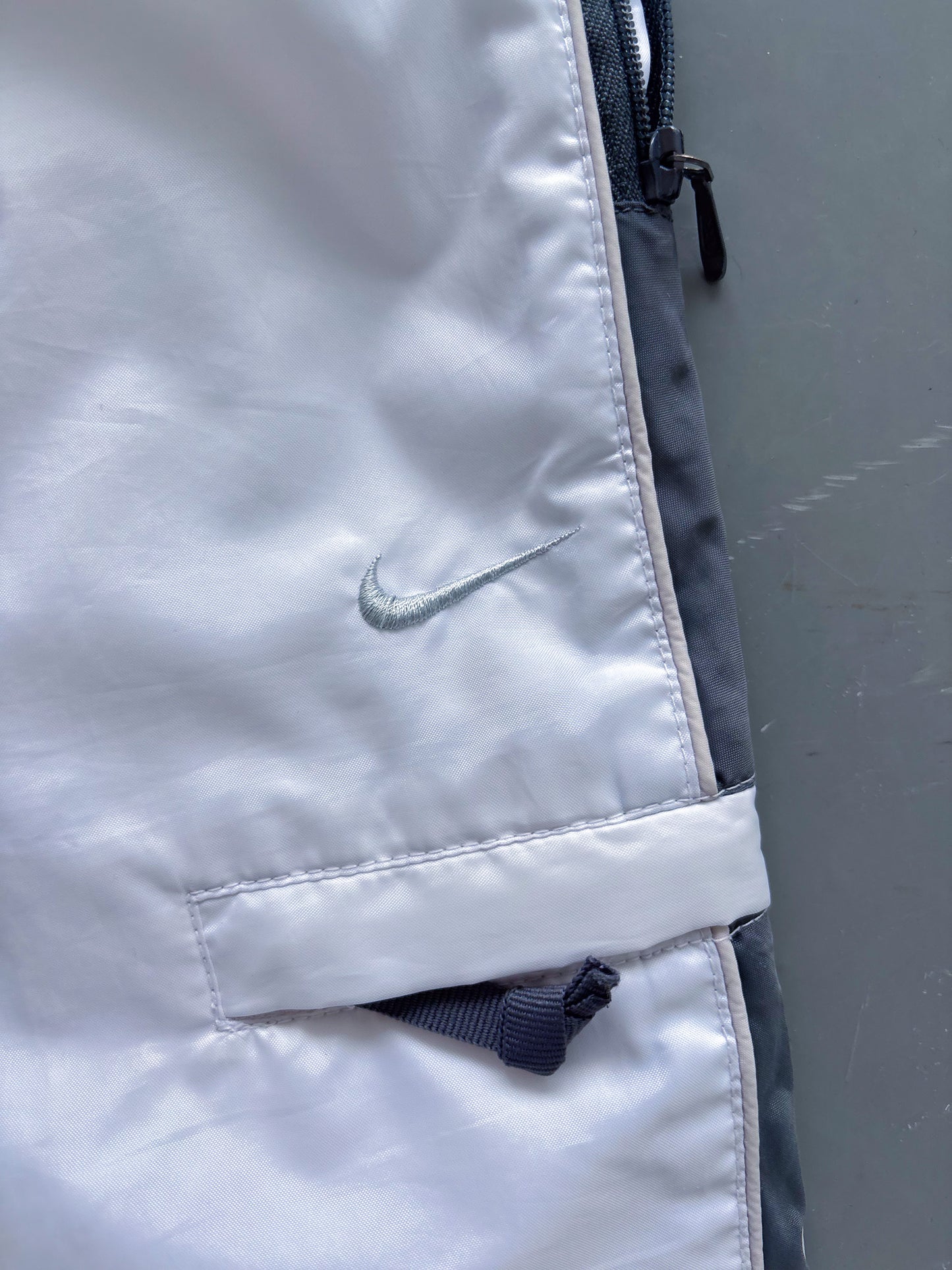 Nike Vintage Trackpants | L