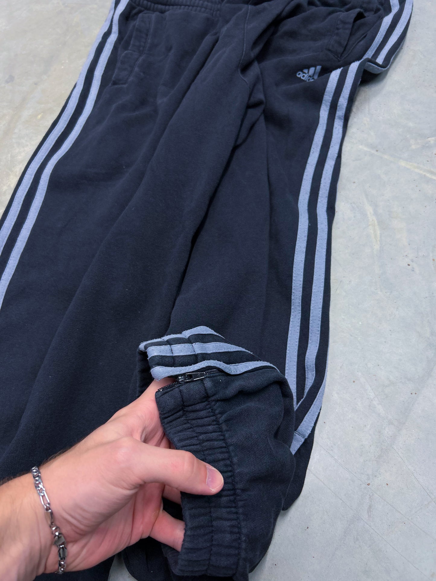 Adidas Vintage Sweatpants | XL