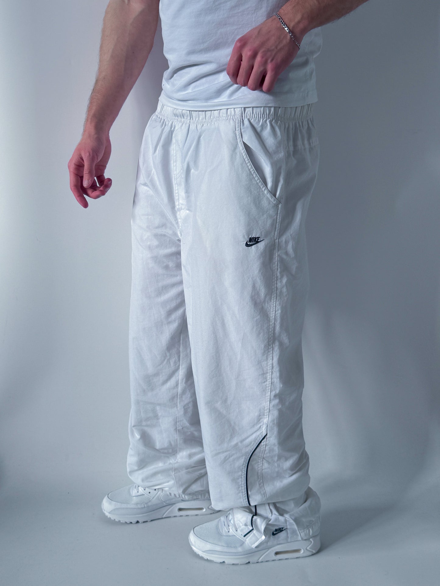 Nike Vintage Trackpants | L