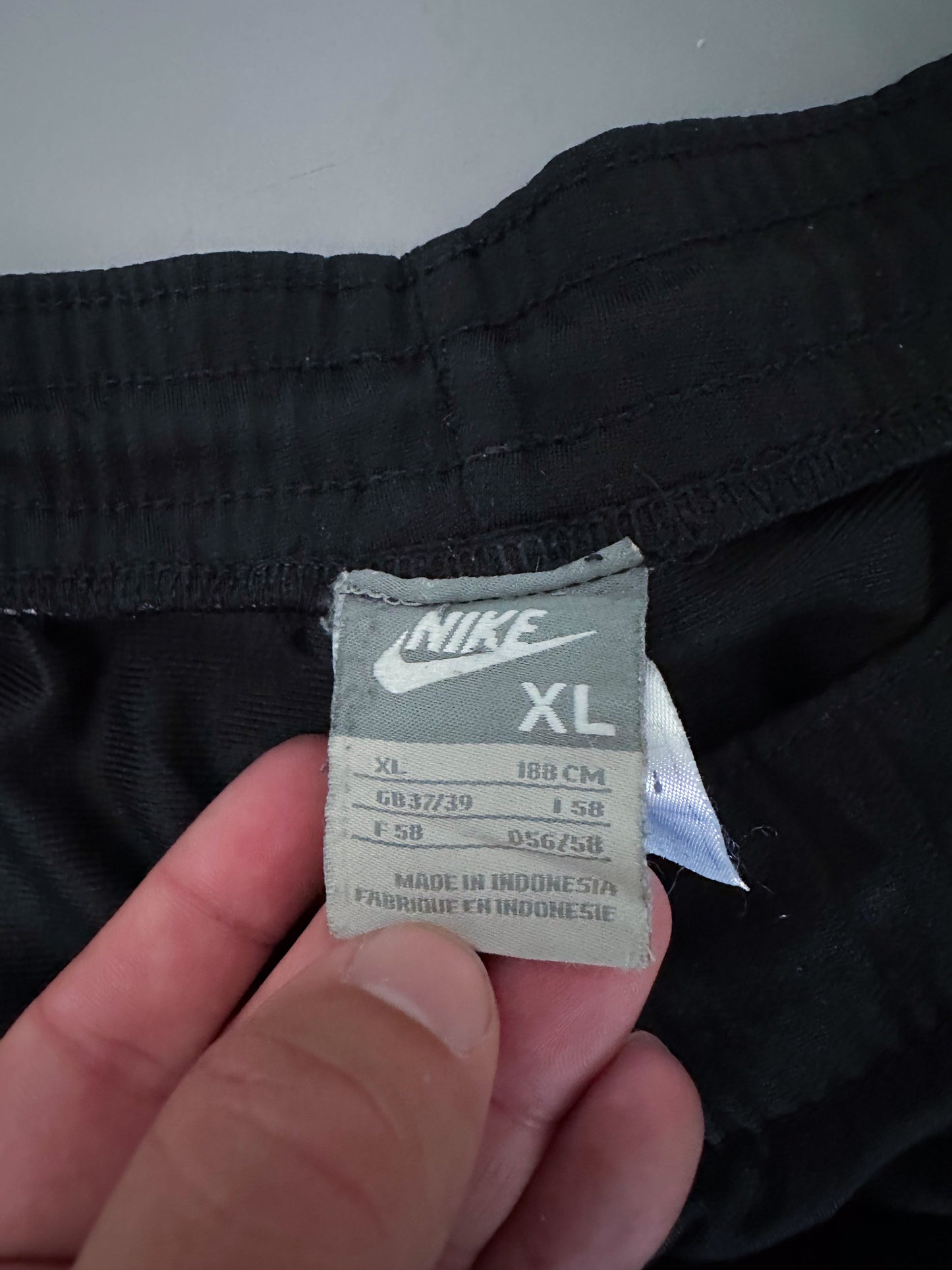 Nike Vintage Trackpants | XL