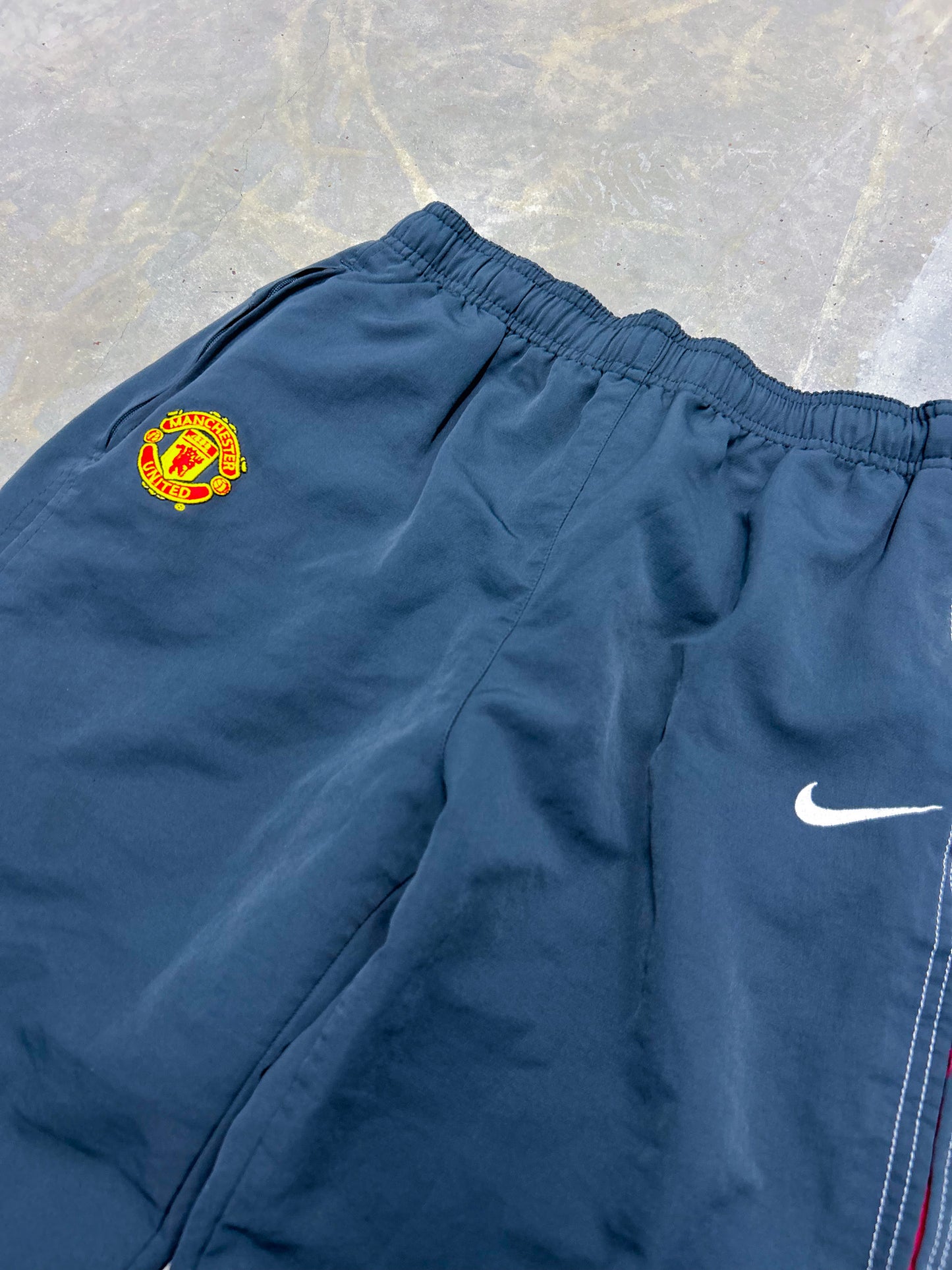 Nike x ManU Vintage Trackpants | Fittet XS