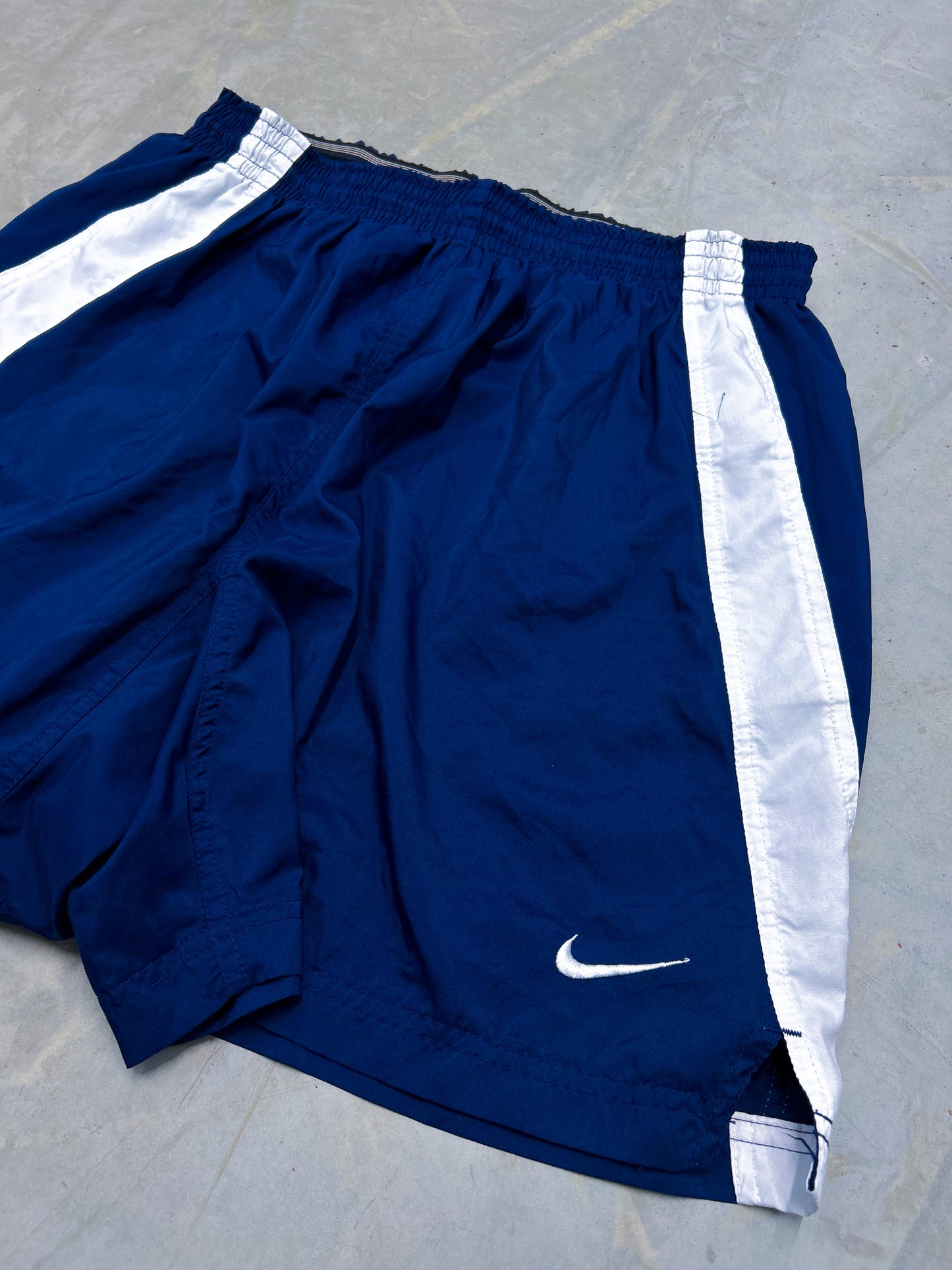 Nike Vintage Shorts | Fittet L