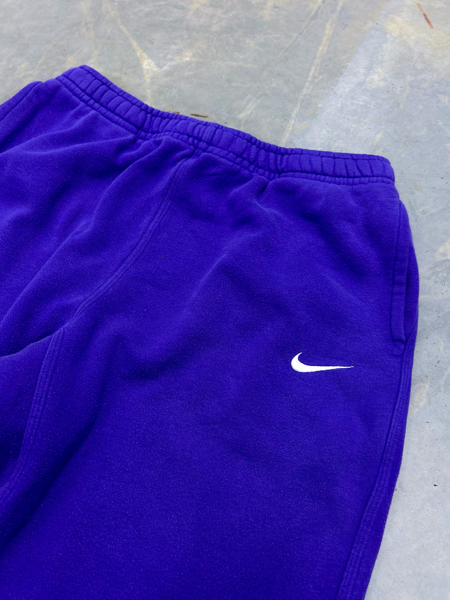 Nike Vintage Open Leg Sweatpants | L