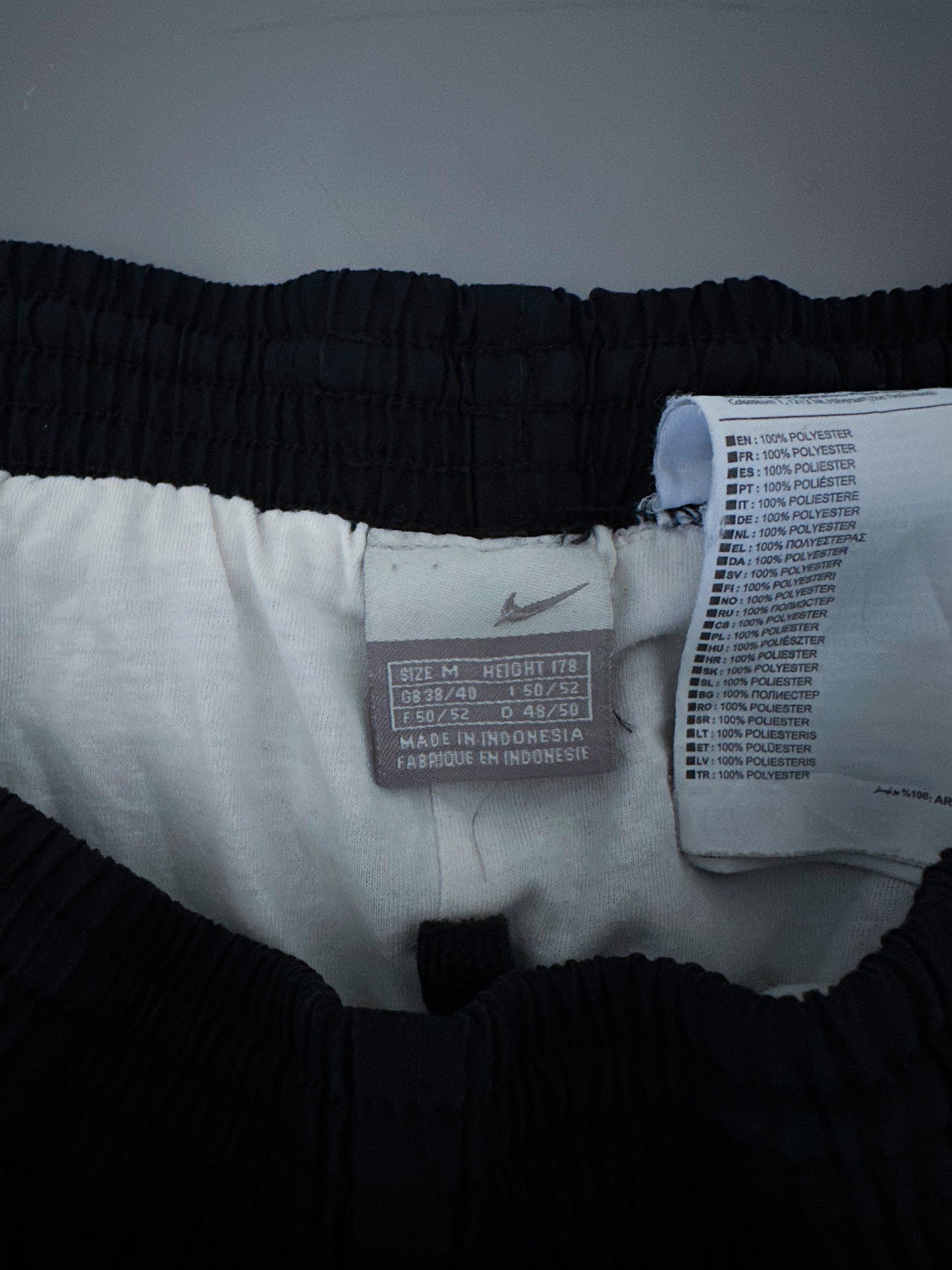 Nike Vintage Trackpants | M